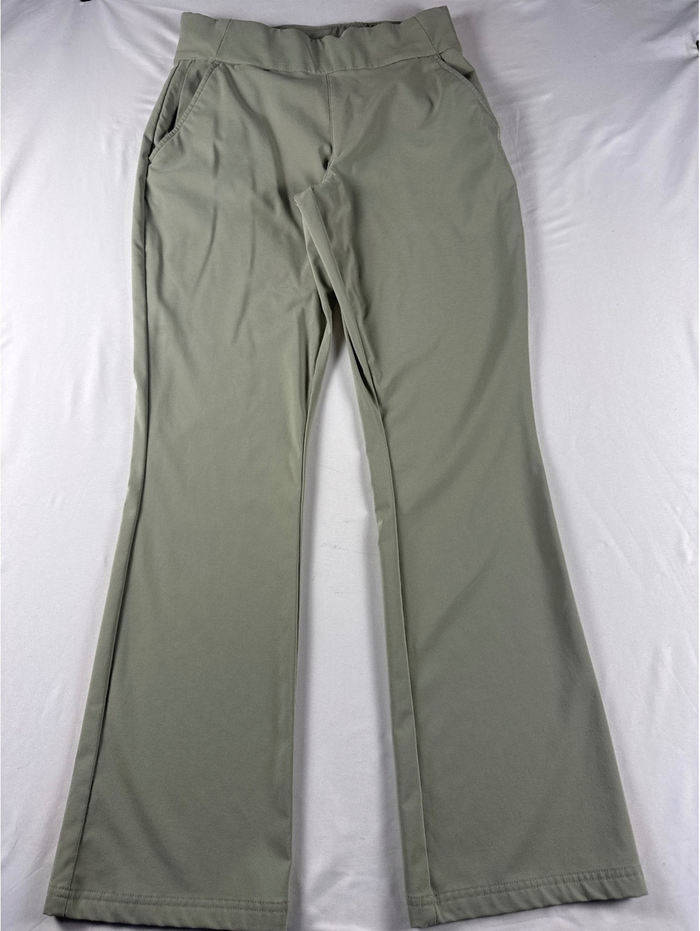 Columbia Women's Casual Pants Light Green Size 6